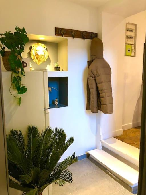 La Lover'S Jungle Pont-Sur-Yonne Екстериор снимка